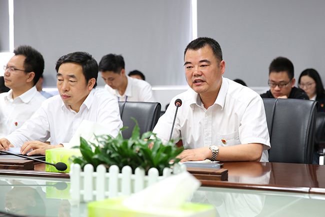 主題黨日 | 弘揚五四精神，激發青年斗志，充分發揮生力軍和突擊隊作用