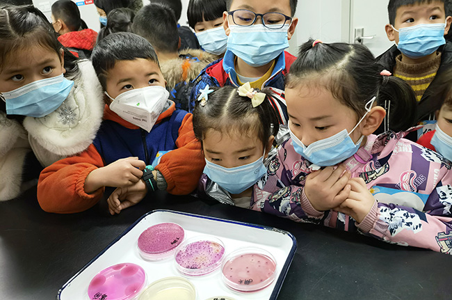 質量環保零距離！“探秘團”走進湖南廣電計量科普教育基地